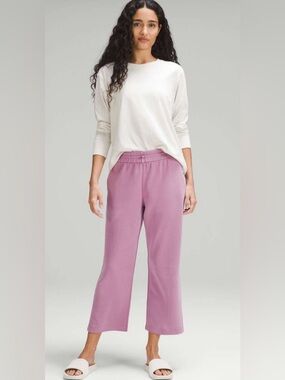 Lululemon Softstreme High Rise Straight Leg Cropped Pant Velvet Dust Pink Size 6
